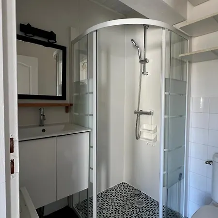 Feriehus La Petite Maison Jardin Prive *