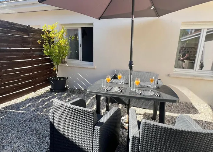 La Petite Maison Jardin Prive Holiday home